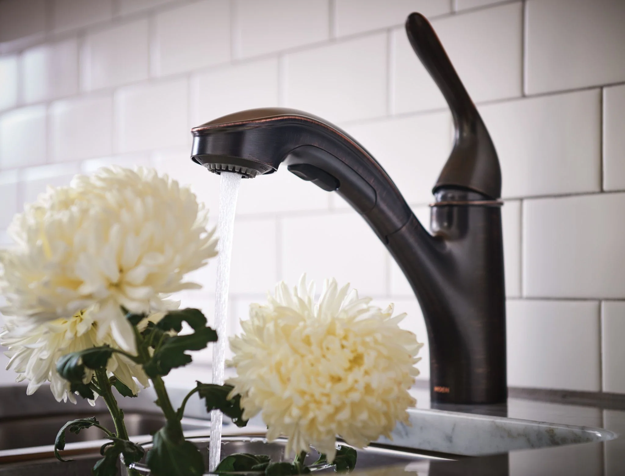 Pull-Out Kitchen Faucets