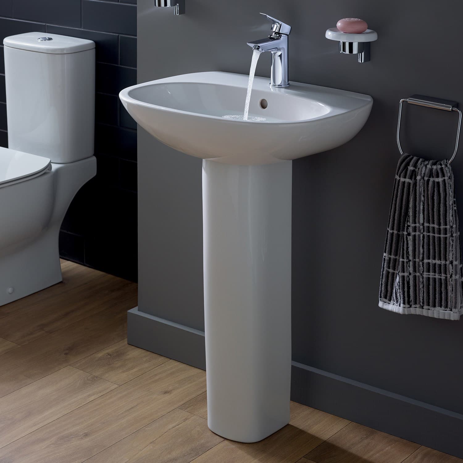 Basin Pedestals