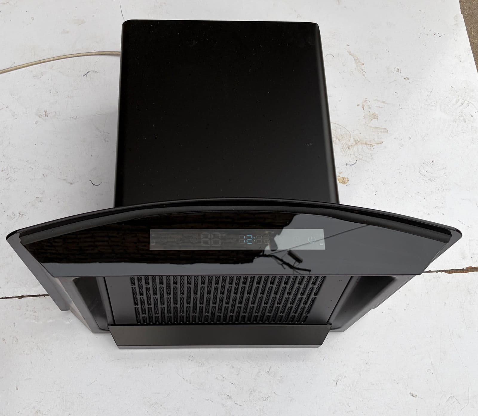 Advanced kitchen hood with voice control, touch sensor, and auto-clean function